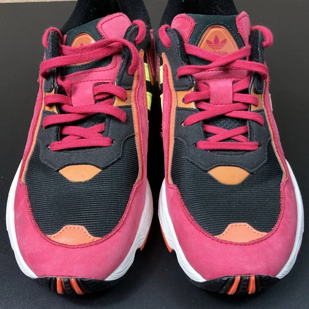 Adidas YUNG-96 Chasm Athletic Sneaker Shoes EE7550‎ Women's Size 6.5